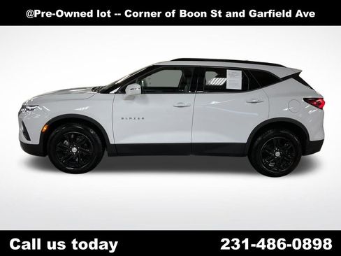 Used 2019 Chevrolet Blazer LT image 2