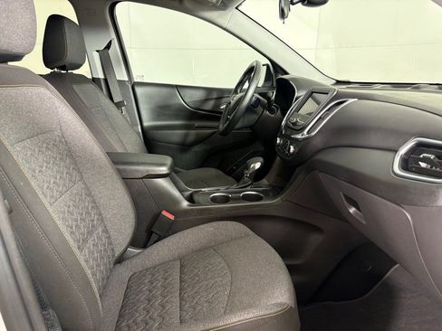 Used 2024 Chevrolet Equinox LT image 14