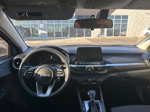 Certified 2024 Kia Forte LXS w/ LXS Technology Package FWD image 14