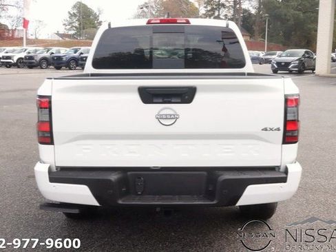 New 2026 Nissan Frontier SV w/ Tow Package AWD/4WD image 6