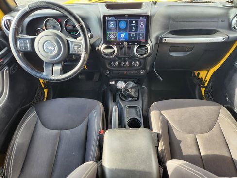 Used 2015 Jeep Wrangler Sahara w/ Connectivity Group image 2