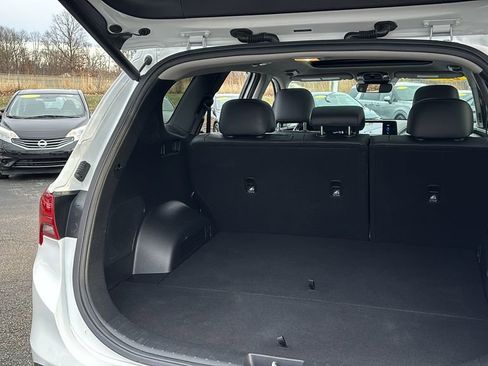 Used 2023 Hyundai Santa Fe SEL w/ Premium Package image 34
