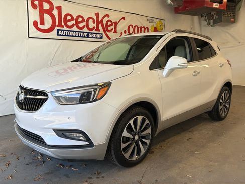 Used 2019 Buick Encore Essence w/ Safety Package II image 2