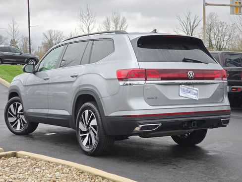 Used 2025 Volkswagen Atlas SE AWD/4WD image 21