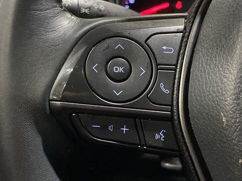 Used 2023 Toyota Camry XSE image 11