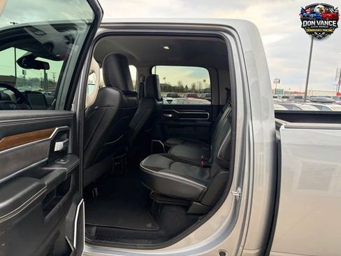 Used 2024 RAM 2500 Laramie AWD/4WD image 21