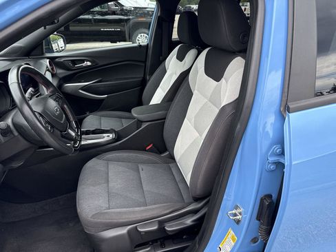 Used 2024 Chevrolet Trax RS w/ Driver Confidence Package FWD image 14