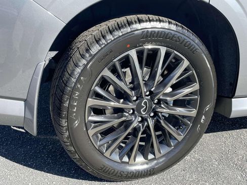 New 2026 INFINITI QX80 Autograph w/ Premium Cargo Package image 7