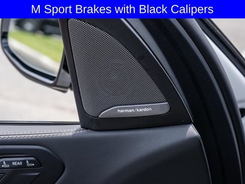 Used 2025 BMW X7 xDrive40i w/ M Sport Package AWD/4WD image 14