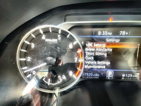 Used 2023 Nissan Altima 2.5 SV FWD image 12