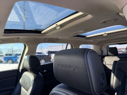 Used 2020 GMC Acadia Denali w/ LPO, Floor Liner Package image 45