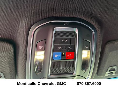 Used 2024 Jeep Grand Cherokee L Laredo image 24