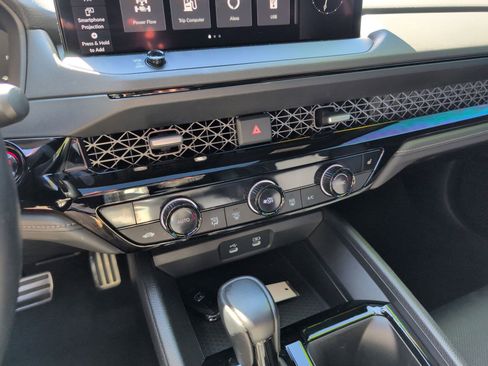 Used 2024 Honda Accord Sport image 20