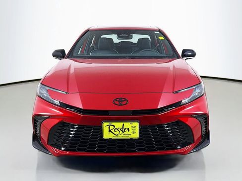 New 2026 Toyota Camry Hybrid AWD/4WD image 2