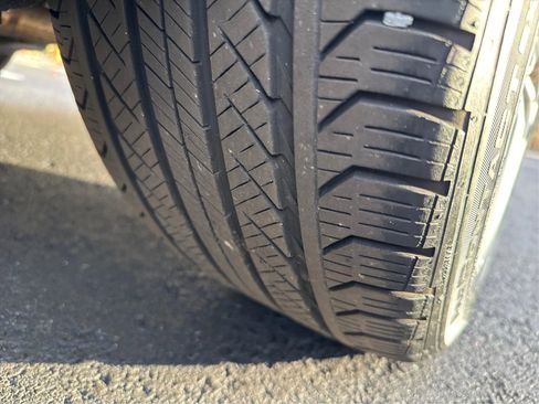 Used 2017 Audi A4 2.0T Premium w/ Convenience Package image 15