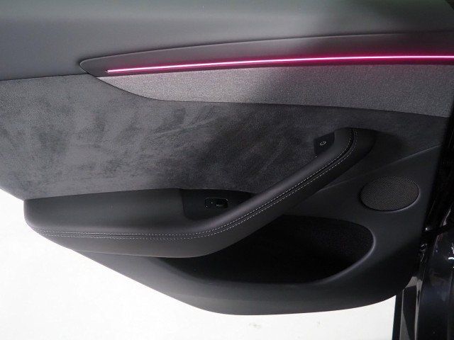 Used 2026 Tesla Model Y Long Range AWD/4WD image 60