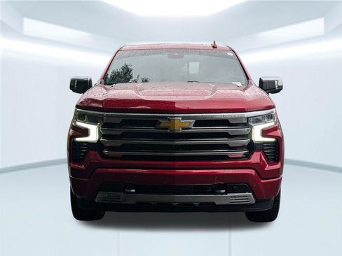 Used 2023 Chevrolet Silverado 1500 High Country w/ High Country Premium Package AWD/4WD image 10
