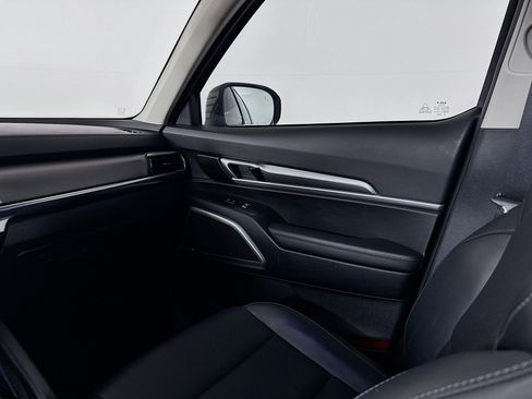 Used 2022 Kia Telluride S image 29