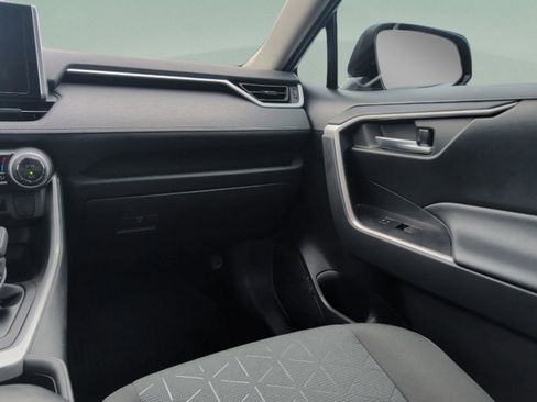 Used 2023 Toyota RAV4 AWD Hybrid image 37