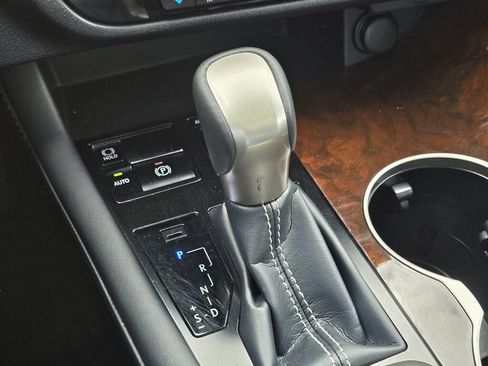 Used 2018 Lexus RX 450h AWD w/ Premium Package image 14