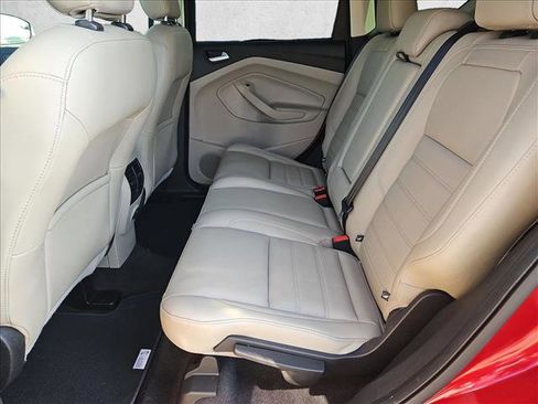 Used 2019 Ford Escape SEL image 19