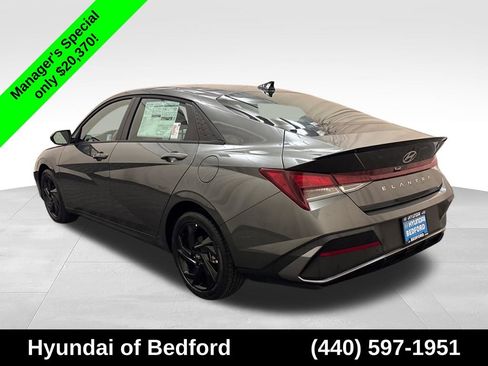 Certified 2026 Hyundai Elantra Sport FWD image 8