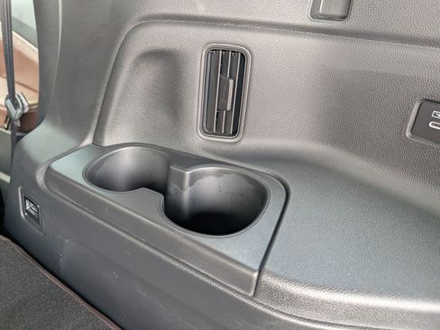 Used 2024 Honda Pilot Elite image 19