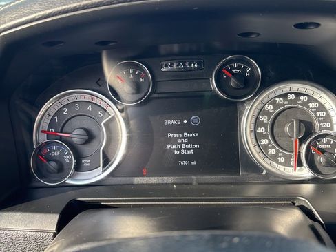 Used 2018 RAM 2500 Laramie w/ Sport Appearance Group image 9