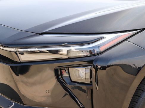 Certified 2026 Toyota bZ FWD image 10