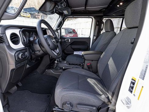 New 2026 Jeep Wrangler Unlimited Sport image 26