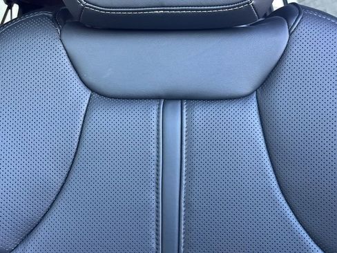 New 2025 Jeep Wagoneer L Series II image 8