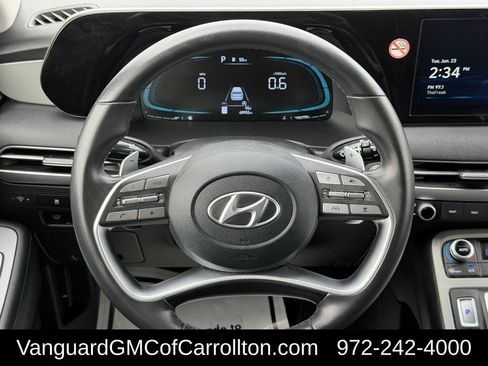 Used 2024 Hyundai Palisade SEL FWD image 12