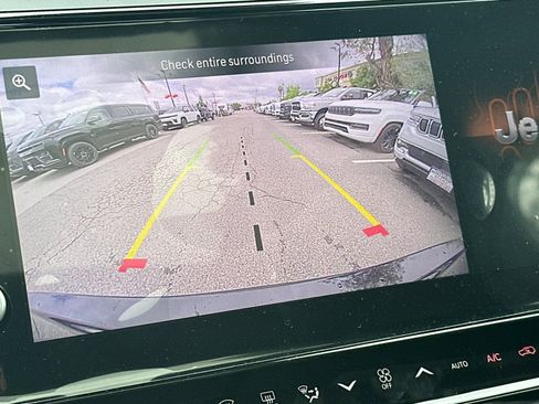 New 2026 Jeep Grand Cherokee L Limited AWD/4WD image 21