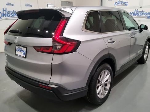 Used 2023 Honda CR-V EX image 3