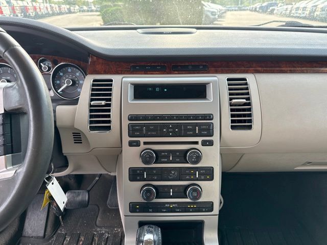 Used 2012 Ford Flex Limited FWD image 16