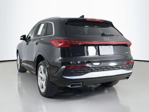Certified 2025 Audi Q5 Premium Plus w/ Premium Plus AWD/4WD image 5