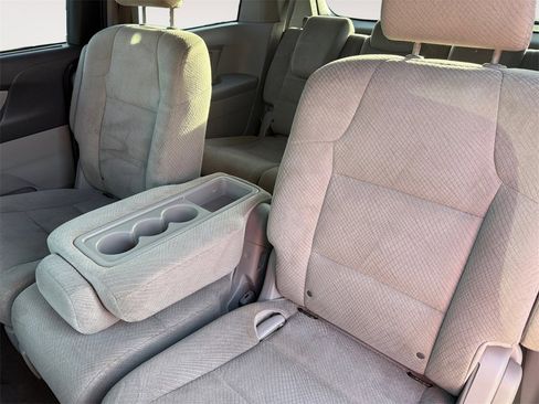 Used 2014 Honda Odyssey EX image 12