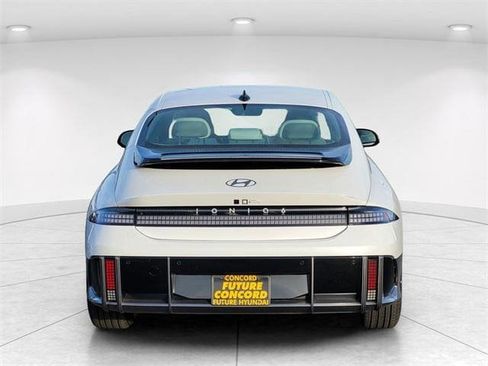 Certified 2025 Hyundai Ioniq 6 SEL image 4