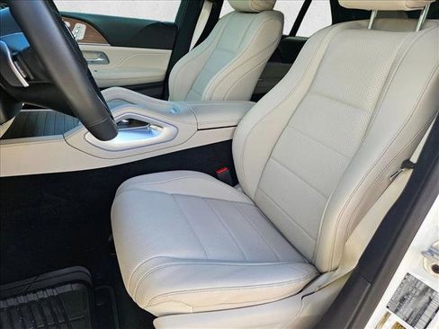 Used 2024 Toyota Tacoma TRD Off-Road image 15