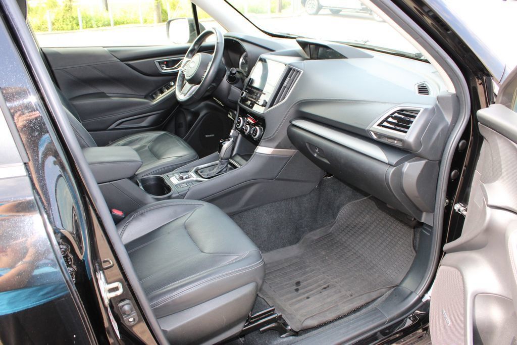 Used 2020 Subaru Forester Limited w/ Popular Package #3 AWD/4WD image 6