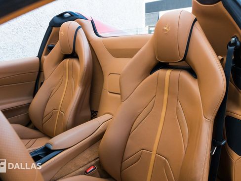 Used 2023 Ferrari 812 GTS Base image 26