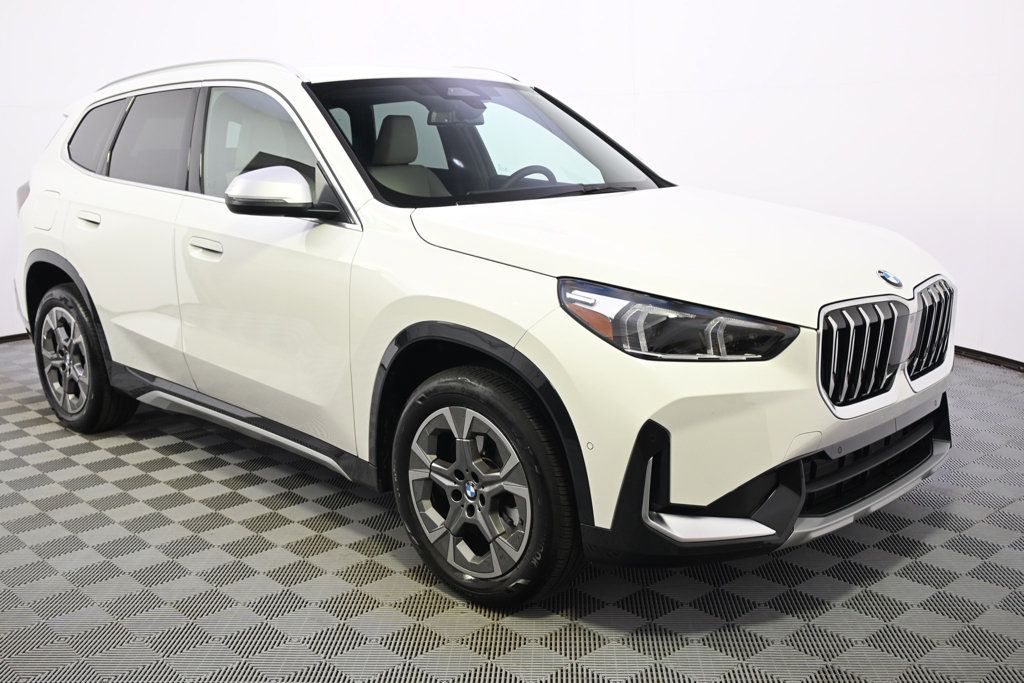 Used 2024 BMW X1 xDrive28i w/ Convenience Package AWD/4WD image 8