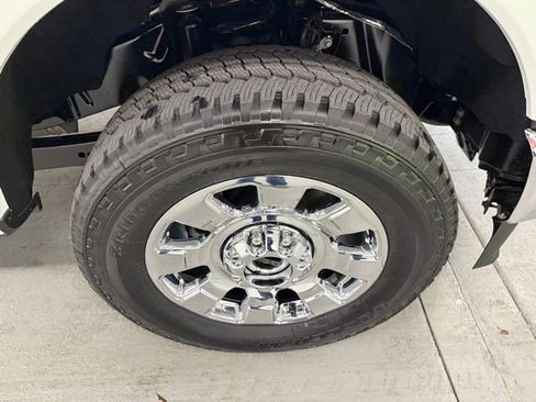 New 2026 Ford F250 4x4 Crew Cab Super Duty image 5