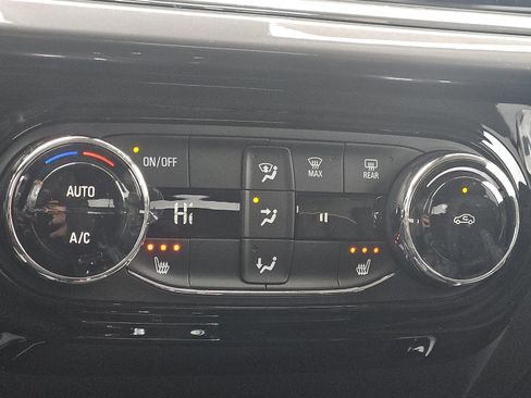 New 2026 Chevrolet Trax ACTIV w/ Driver Confidence Package image 17