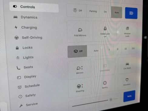Used 2018 Tesla Model 3 Long Range AWD/4WD image 25