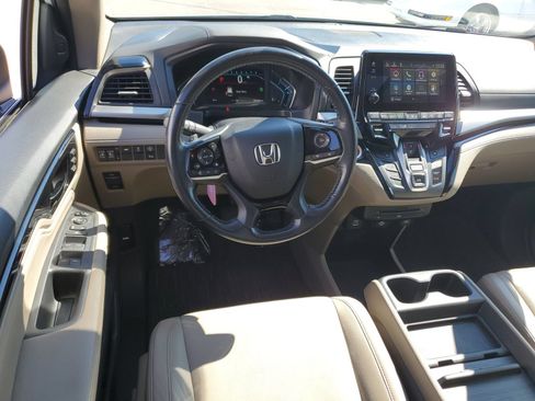Used 2021 Honda Odyssey Touring image 11