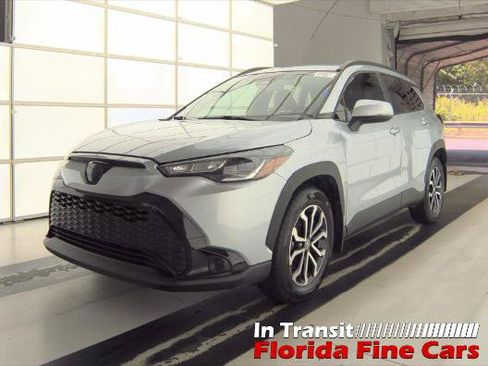 Used 2023 Toyota Corolla Cross AWD Hybrid image 1