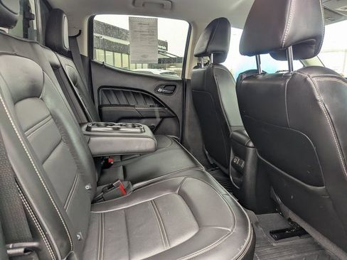 Used 2022 GMC Canyon Denali w/ Denali Black Edition Package image 28