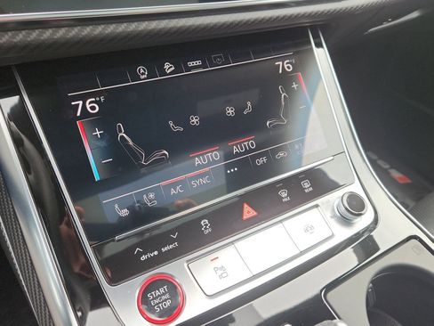 Used 2025 Audi SQ8 Premium Plus w/ 23" Wheel Package image 29