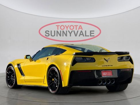 Used 2016 Chevrolet Corvette Z06 w/ 3LZ Preferred Equipment Group image 6